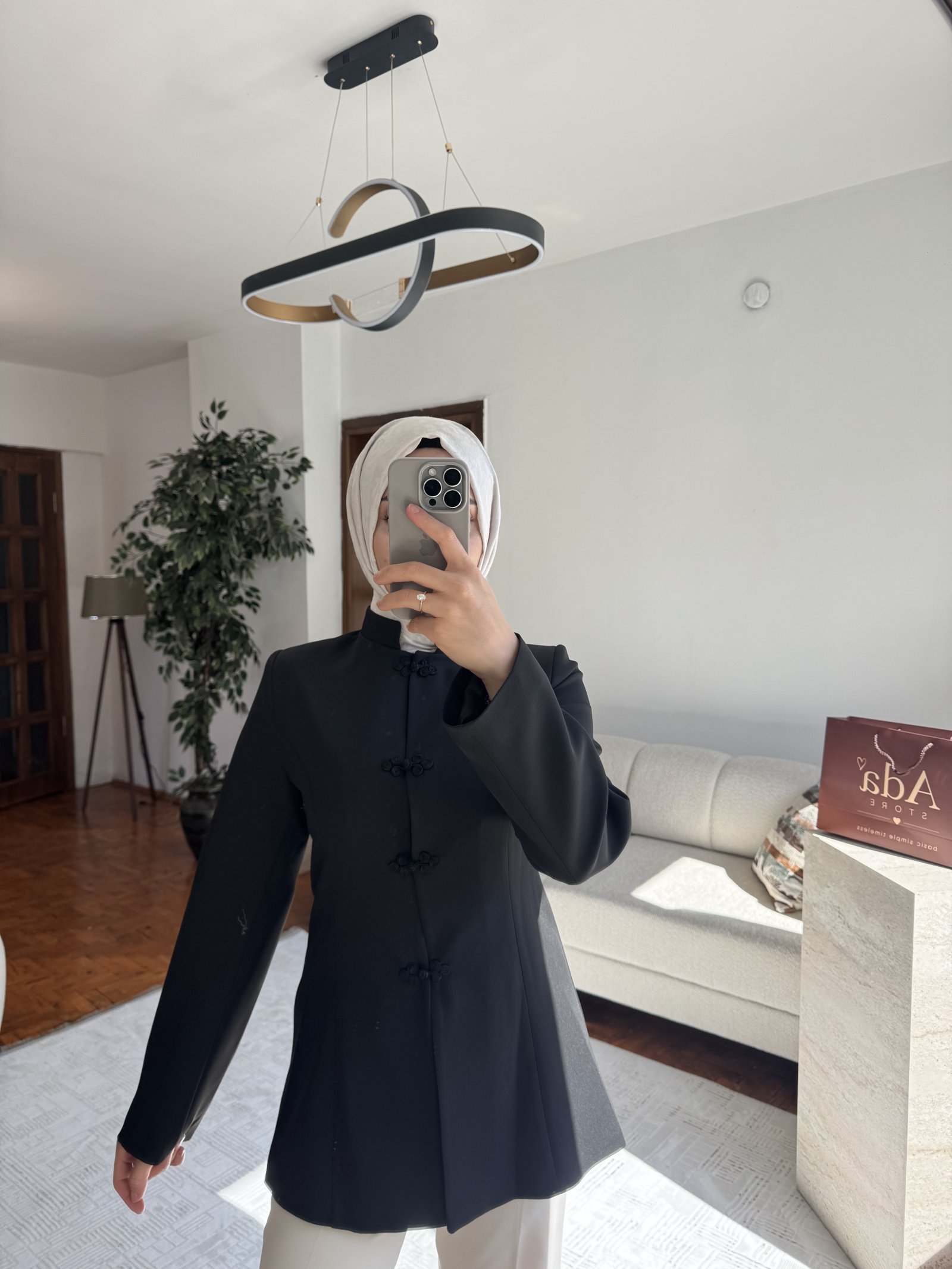 Klasik Hakim Yaka Siyah Ceket